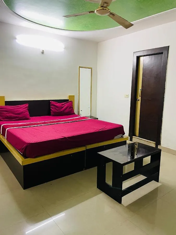 Hotel Blue Bird By Br Agra