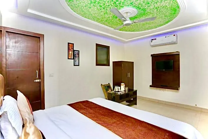 Hotel Blue Bird By Br Agra  3*, Agra (Uttar Pradesh) Indie