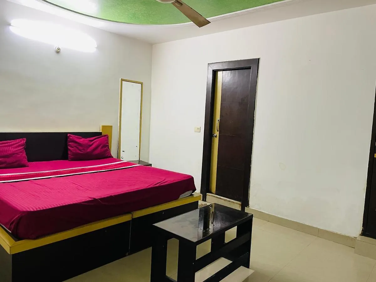 Hotel Blue Bird By Br Agra  Agra (Uttar Pradesh)
